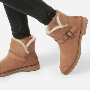 Romely UGGs brown size 5 never worn